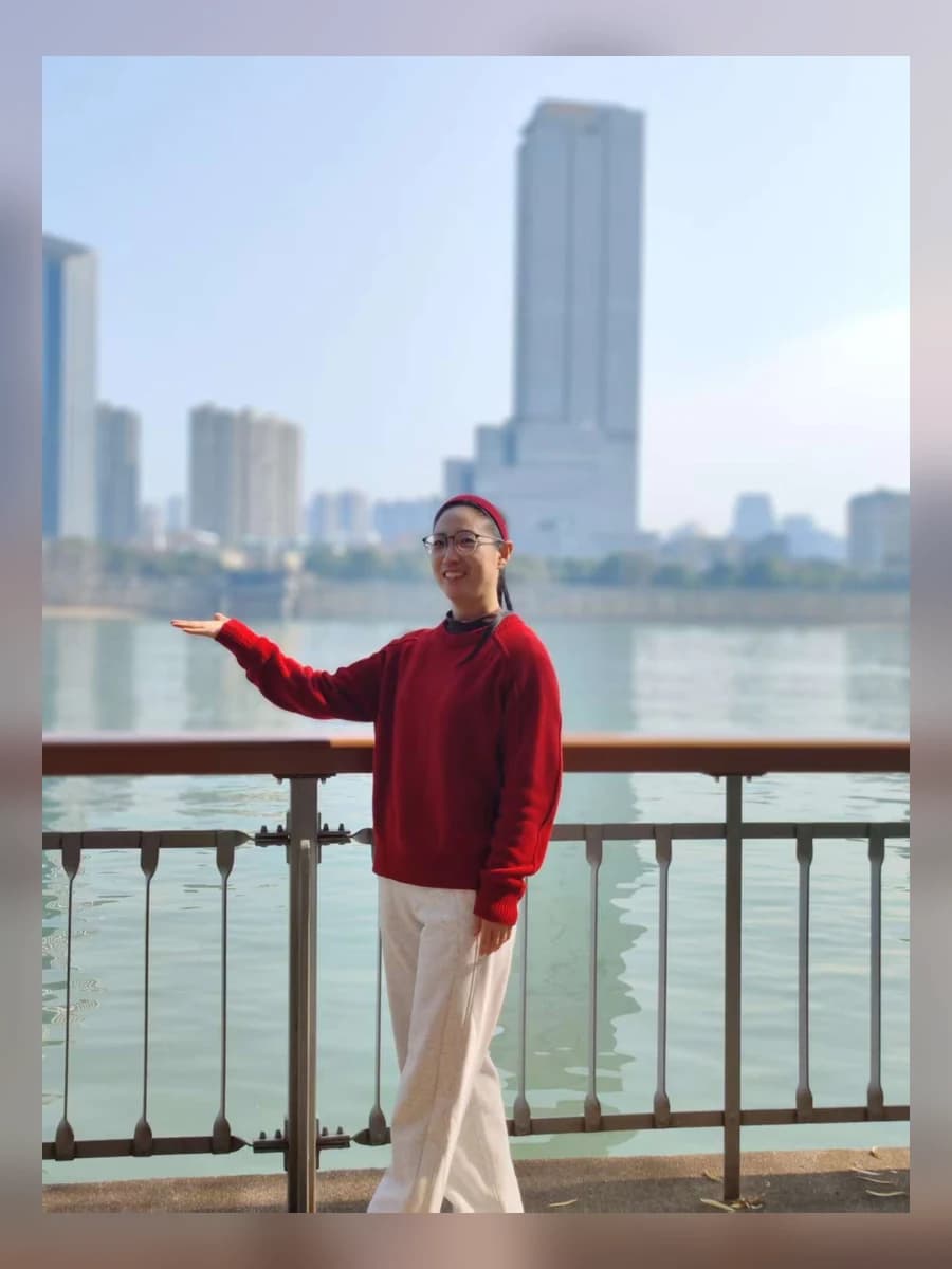 李秀芳形象写真